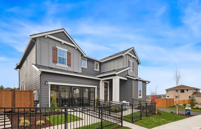 Roslyn Model Exterior