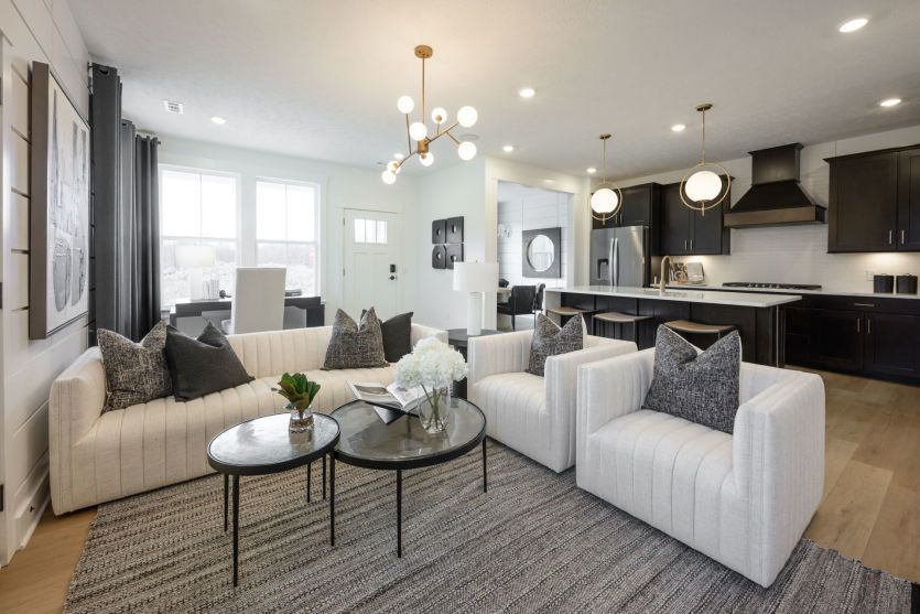 Cozy Gathering Room, Perfect for Family Movie Night