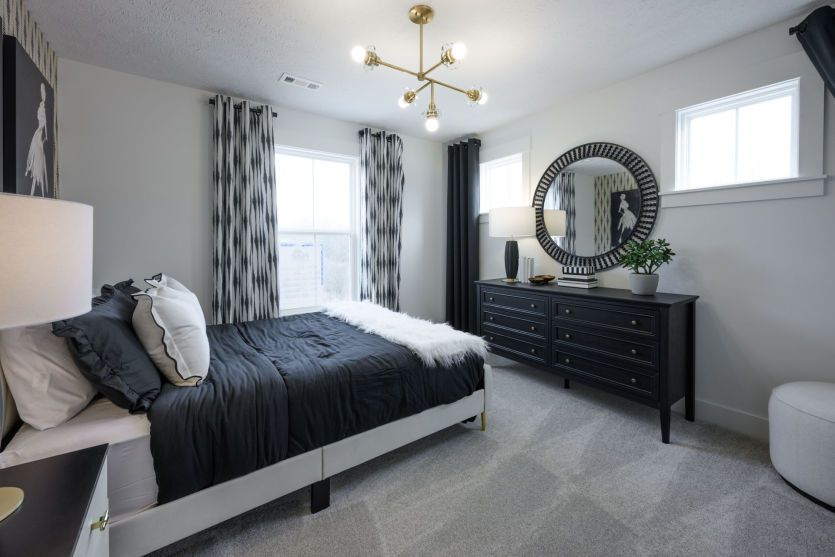 Second Bedroom, Perfect for Guests or Family