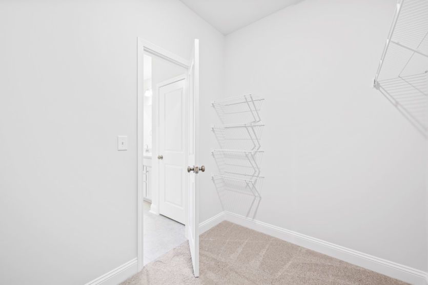 Owner's Suite Walk-in Closet