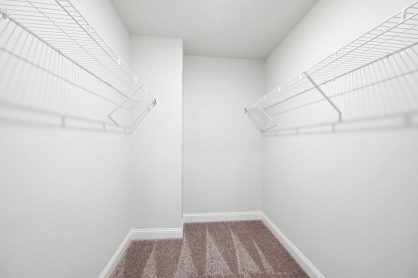 Owner's Suite Walk-in Closet