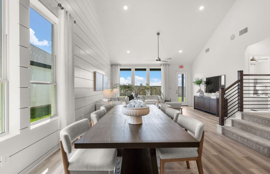 Casual dining area