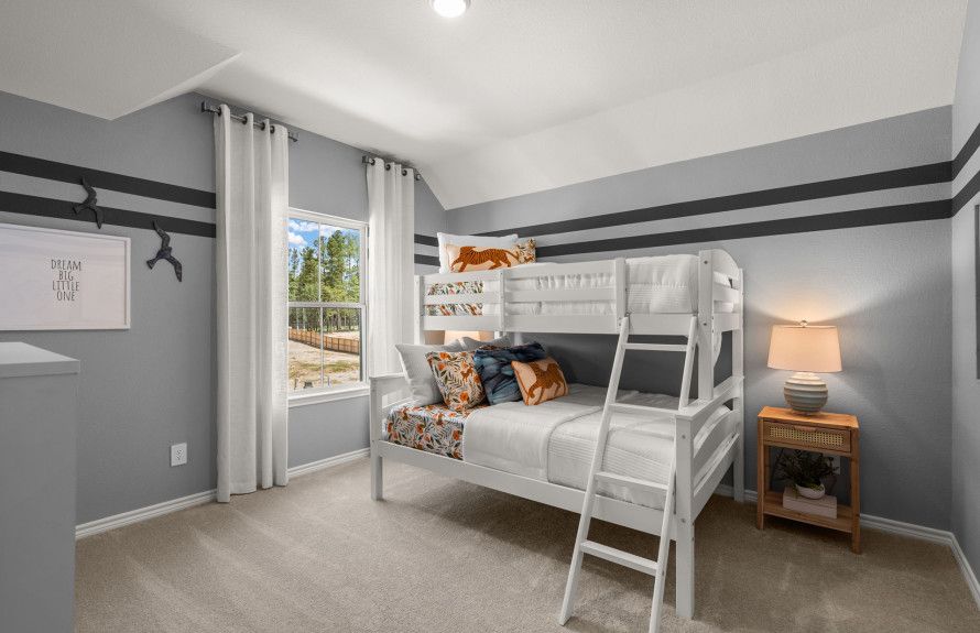 Secondary bedroom