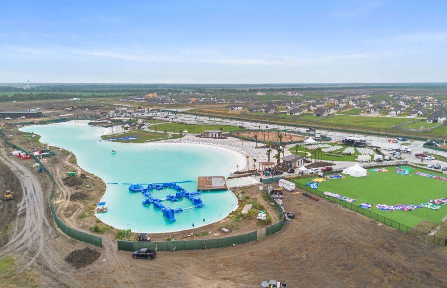 Discover Angel Lagoon