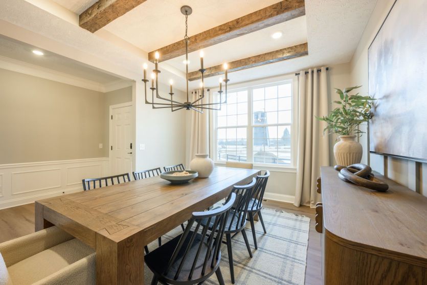 Formal Dining Room, Perfect for Entertaining