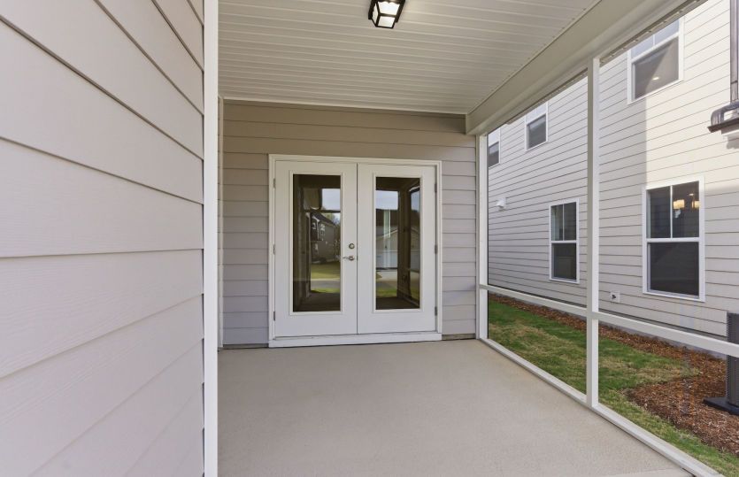 Richton #103 - Screened Porch is Great Outdoor Living Space