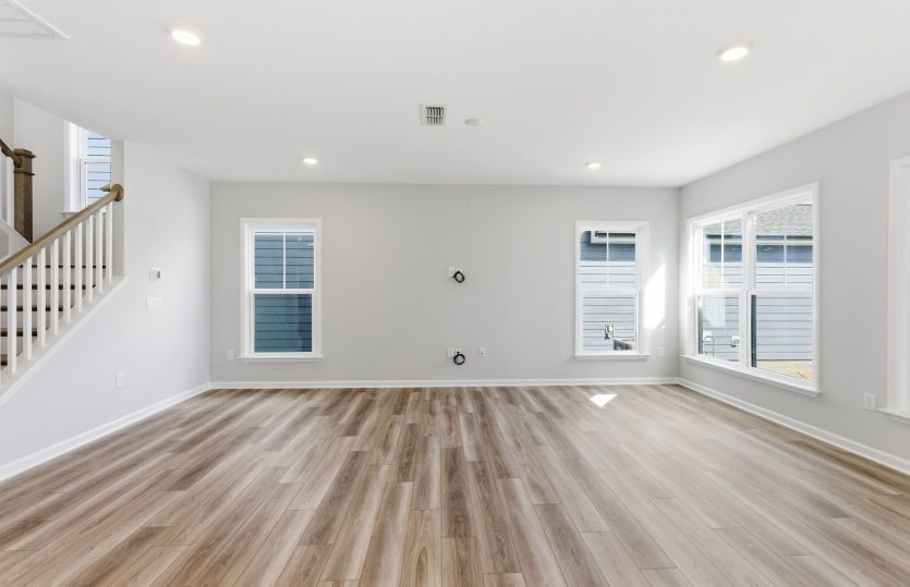 Rockingham #106 - Spacious Gathering Room
