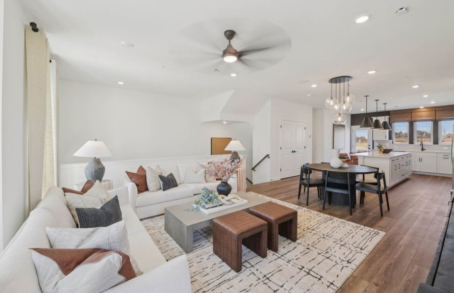 WestEnd at Armstrong Village por Pulte Homes en Washington Maryland