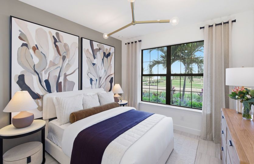 Secondary bedroom