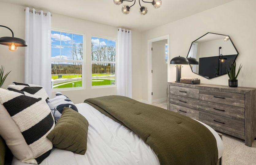 Secondary bedroom