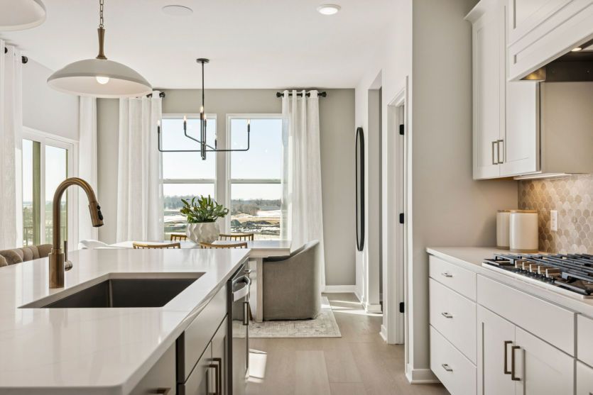 Beautiful spacious kitchen