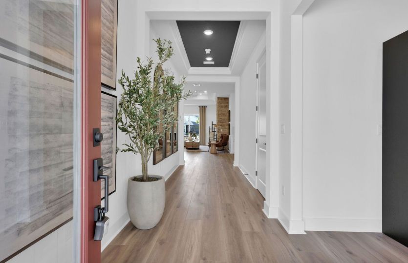 Mahogany | Entryway