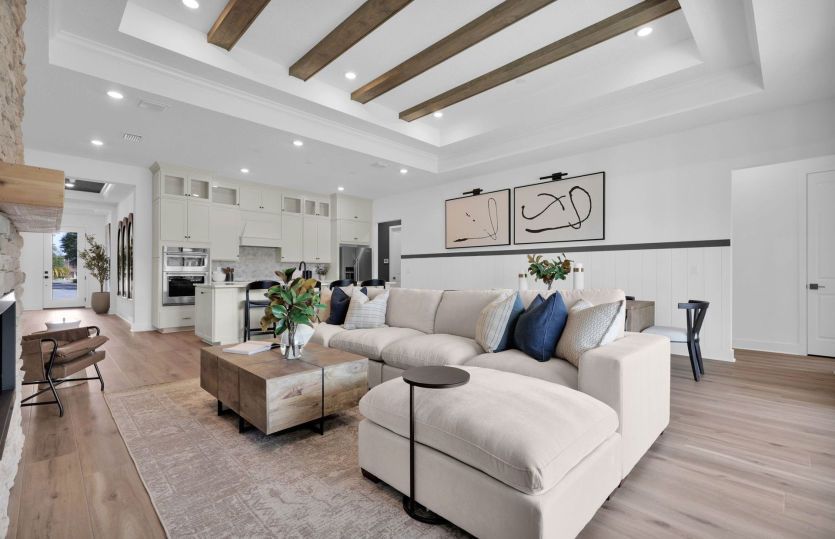 Mahogany | Gathering Room