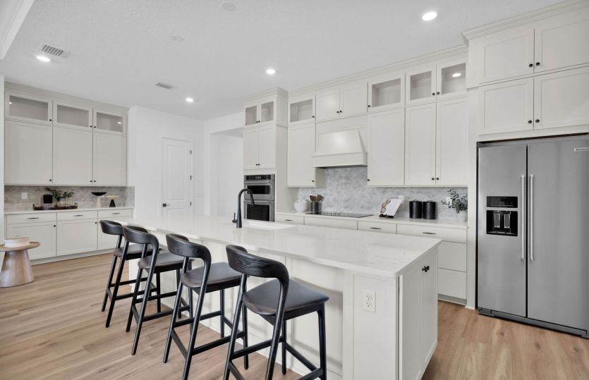 Mahogany | Gourmet Kitchen