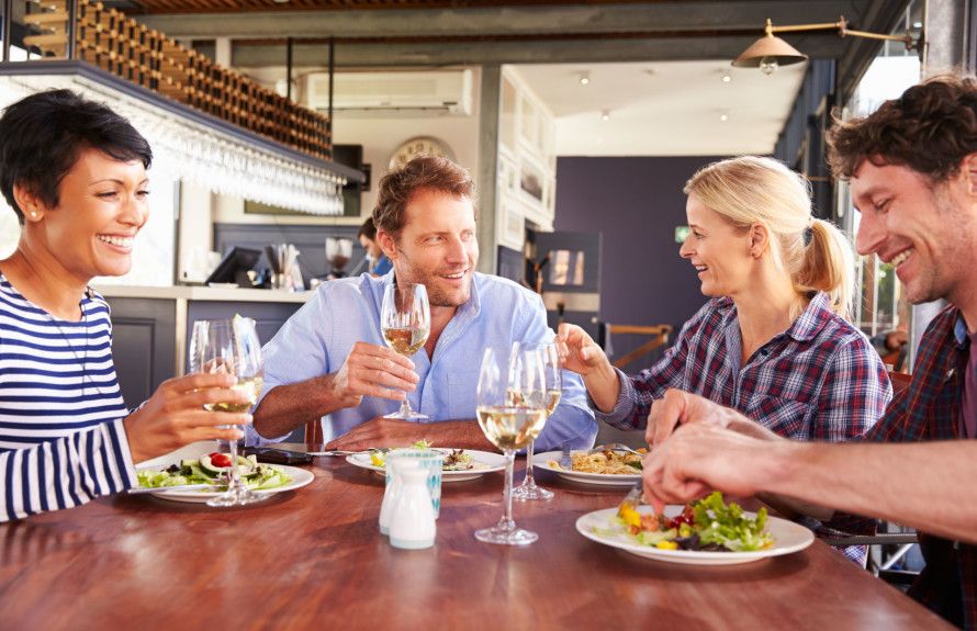 Nearby Shopping & Dining