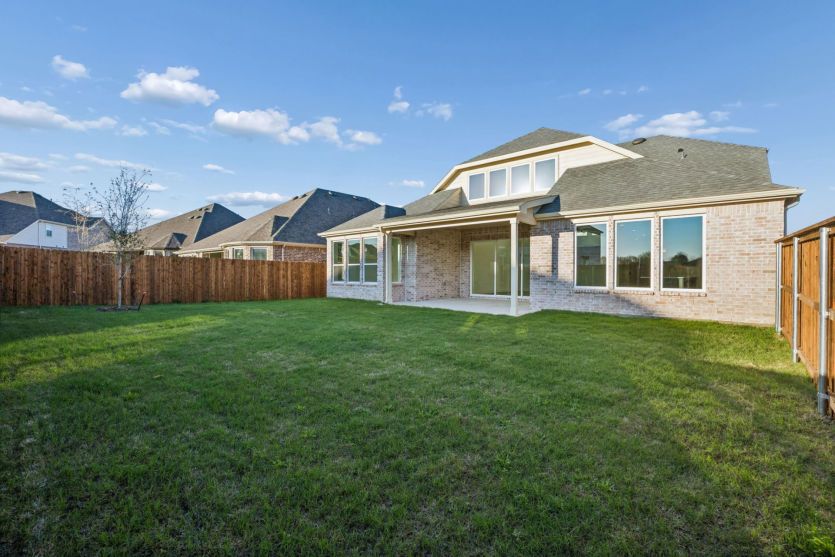 Covered back patio *photos may depict options and features that aren't available