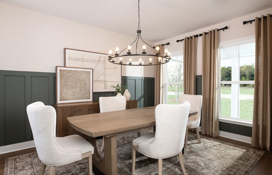 Elegant Formal Dining