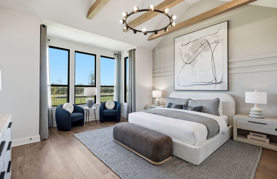 Spacious Primary Suite