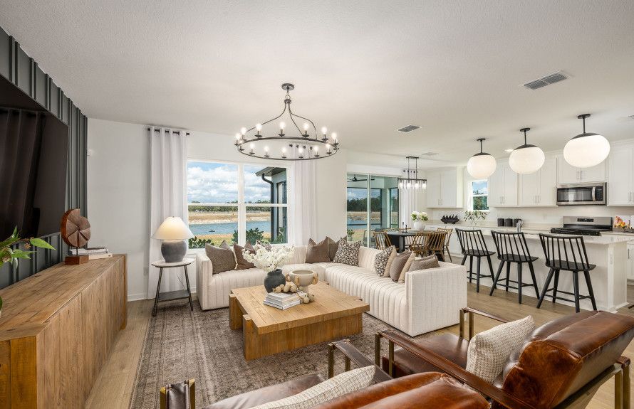 Seamless Living & Entertaining