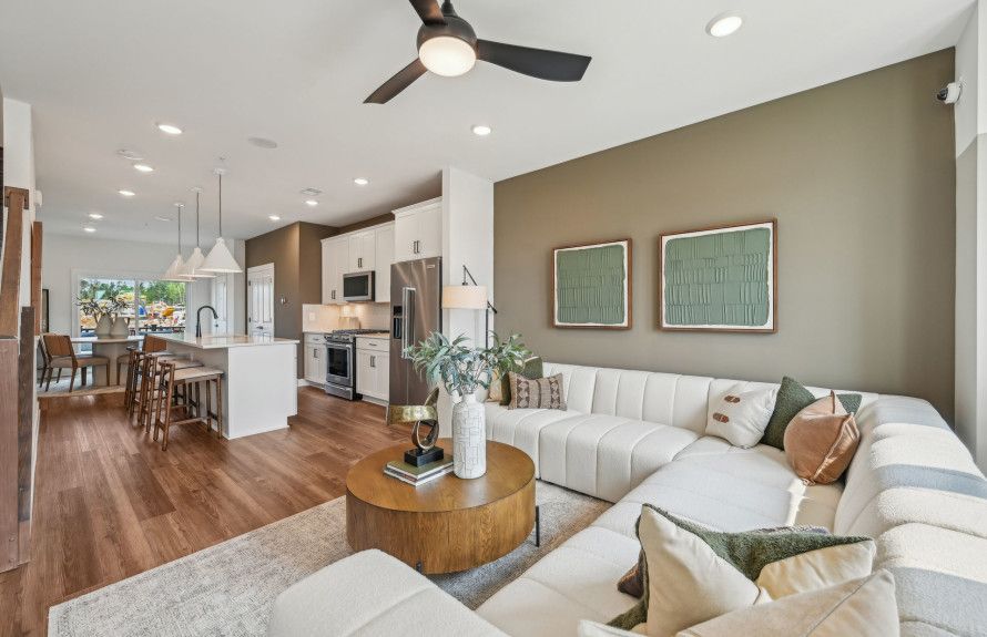 Main Floor Living Space, Great for Entertaining