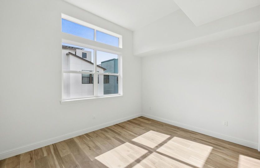 Secondary bedroom