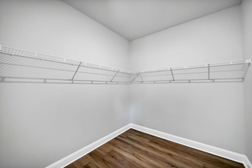 Owner's Suite Walk-in Closet