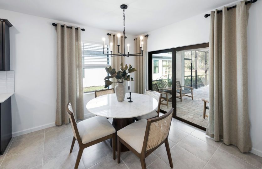 Café area located off the kitchen