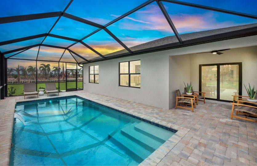 Screened-in pool option