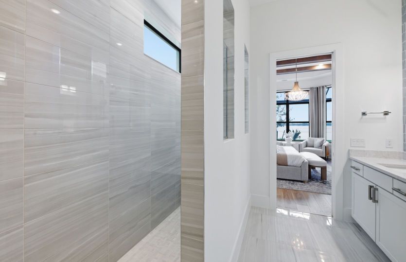 Super walk-in shower option