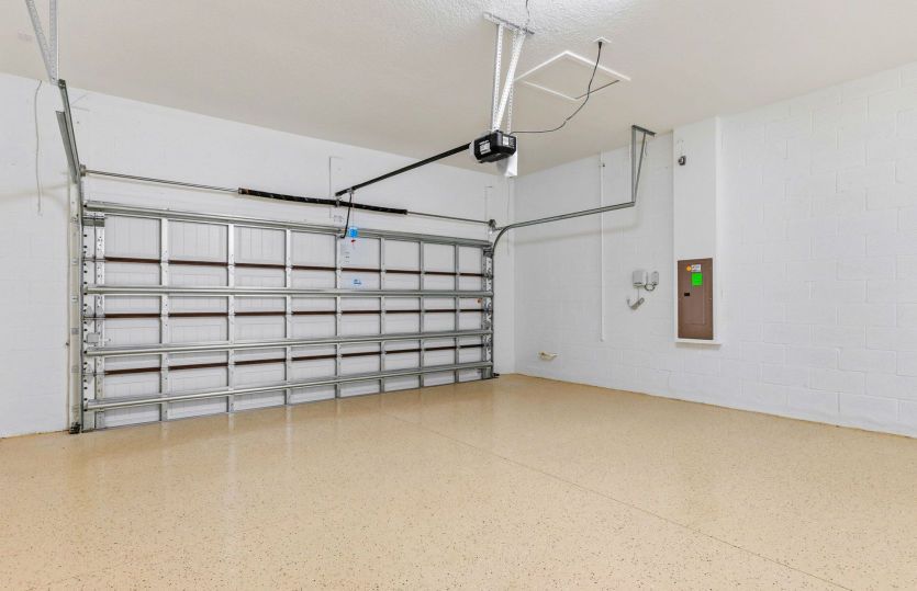 3-Car Tandem Garage