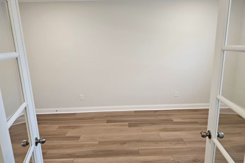 Flex Room with Glass Doors for privacy