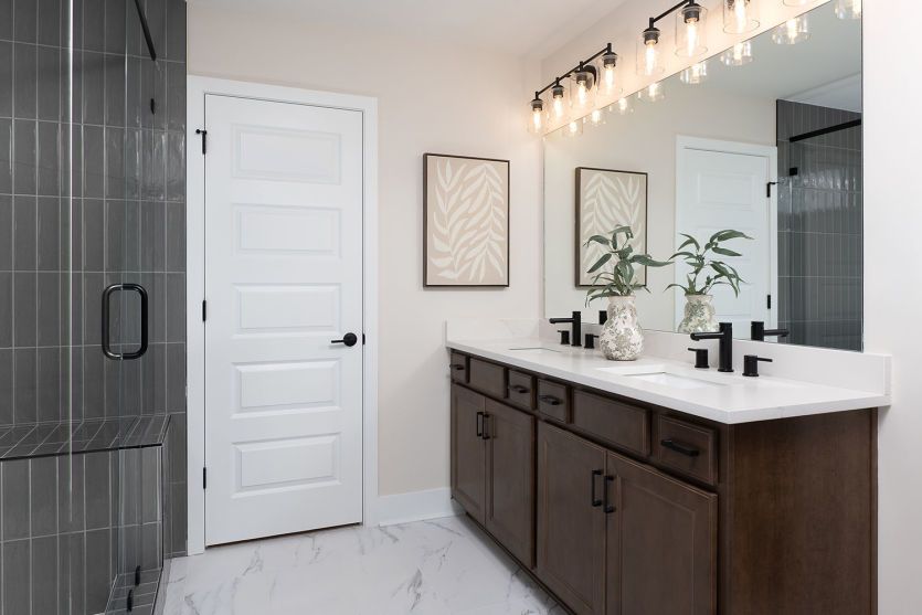 Luxurious Owner's Walk-In Shower