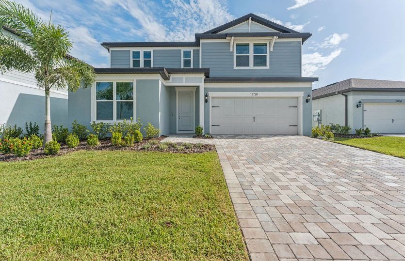 7428 Summer Court. Sarasota, FL 34231