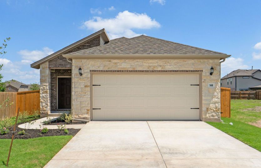 Beeville - Crosswinds: Kyle, Texas - Pulte Homes