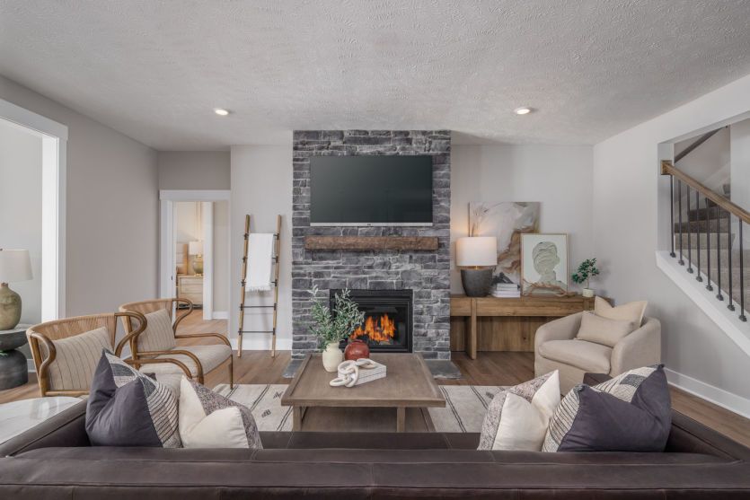 Cozy Gathering Room