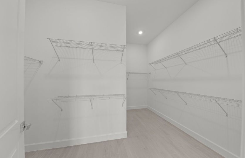 Owner's walk-in closet