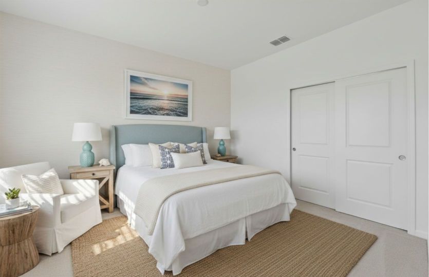 Secondary bedroom on the 1st floor