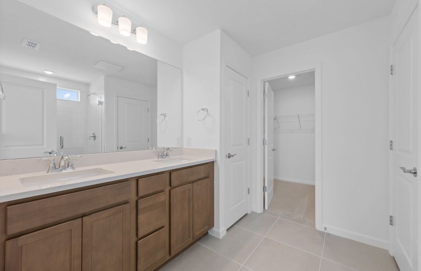 Owner's suite with dual sink vanity