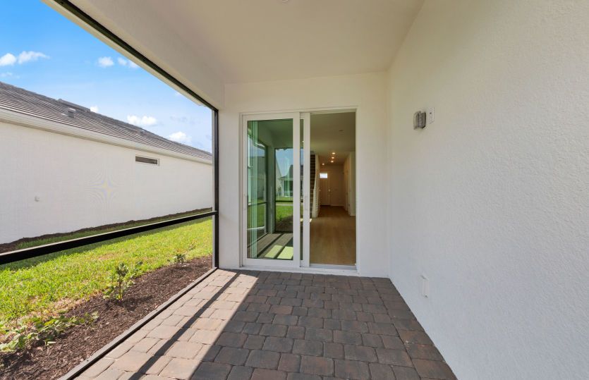 Screened-in lanai