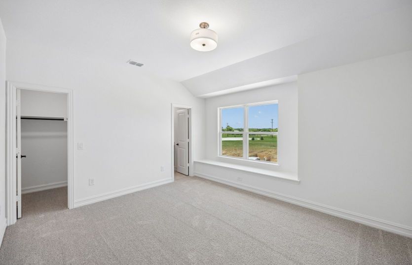Secondary bedroom
