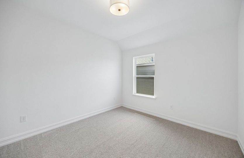 Secondary bedroom