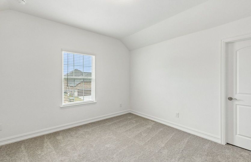 Secondary bedroom