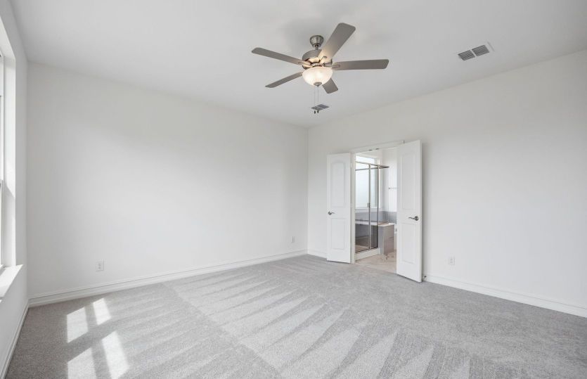 Spacious primary suite