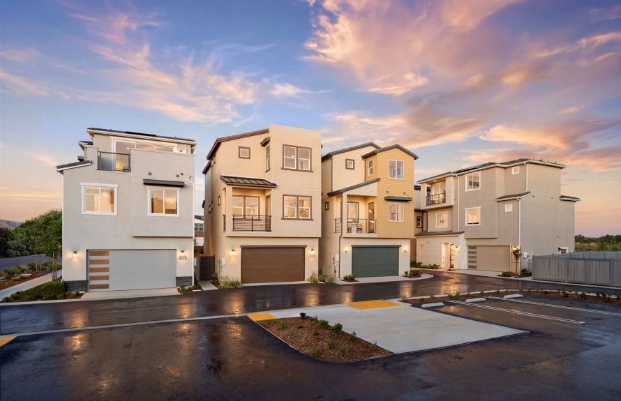 Detached New Homes at Icon