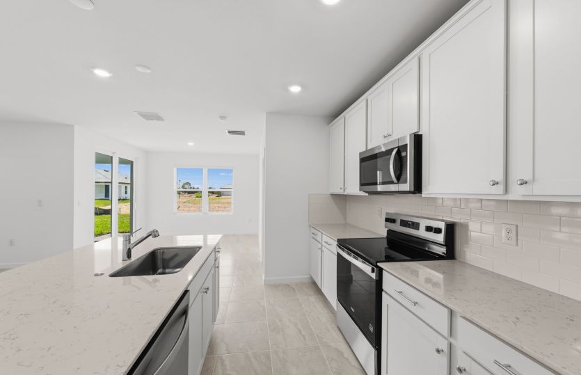 Kitchen with optional stainless steel move-in read