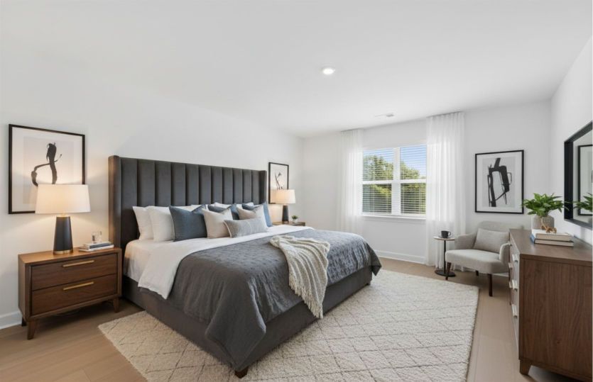 Owner's suite with walk-in closet