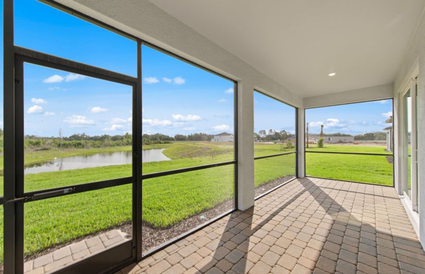 Screened-in covered lanai