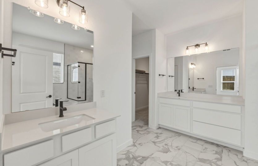 Primary Suite Bathroom
