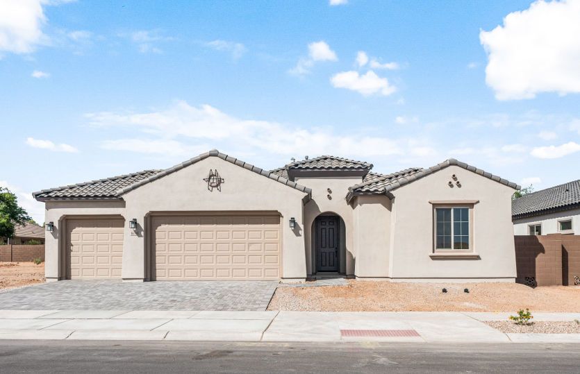16748 W El Cortez Pl