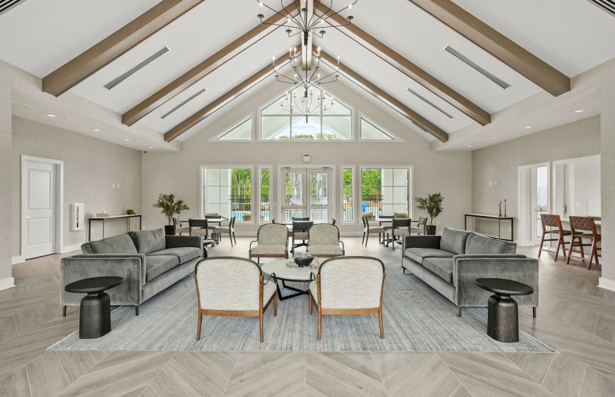 Inviting Clubhouse
